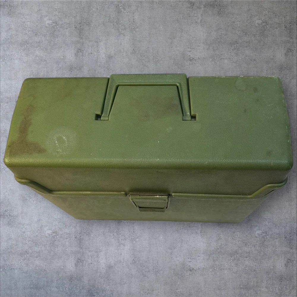 Vintage 1970's Sterling Plastics File Storage‎ Box in Army Green File Folders